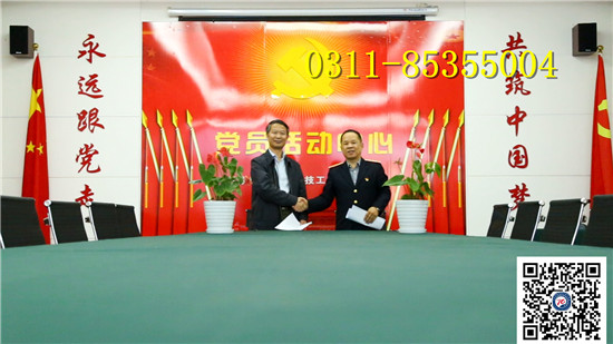 鐵路技校強強聯(lián)合創(chuàng)辦工業(yè)機器人專業(yè) 學(xué)校新聞